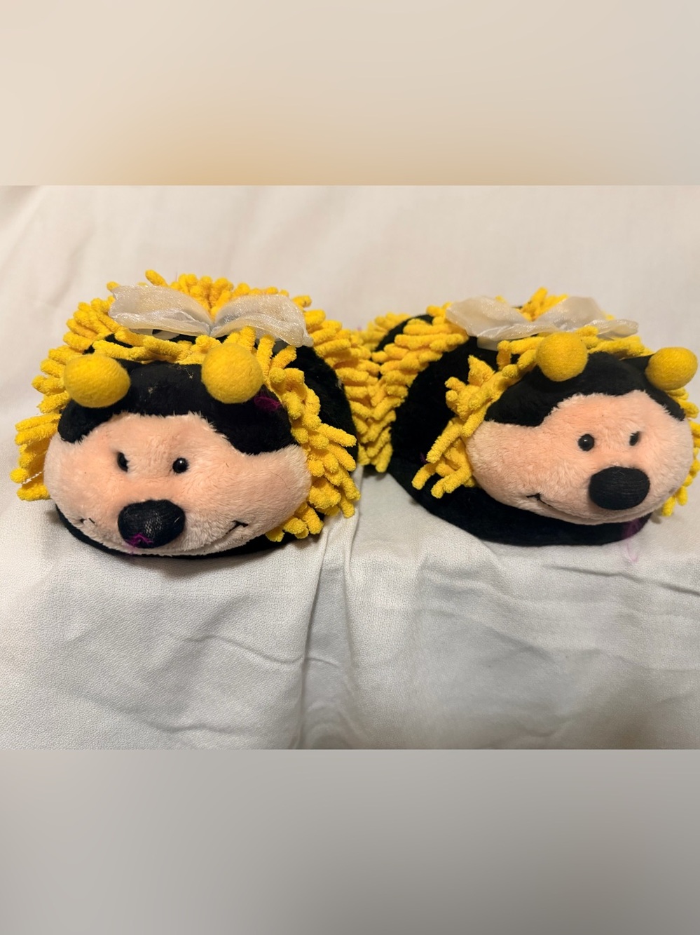 Aroma Home Fuzzy Bumble Bee Slippers- Adult Large